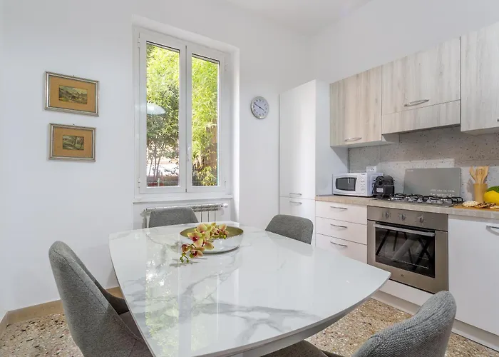 Apartment Iflat Dreamy Escape In The Heart Of Trastevere *